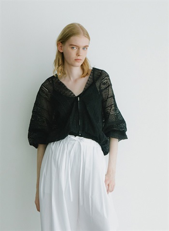 クロップドショートトップ